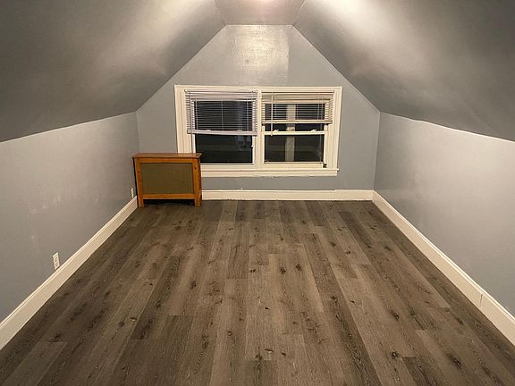 5th image of 1422 111th St Floor 2