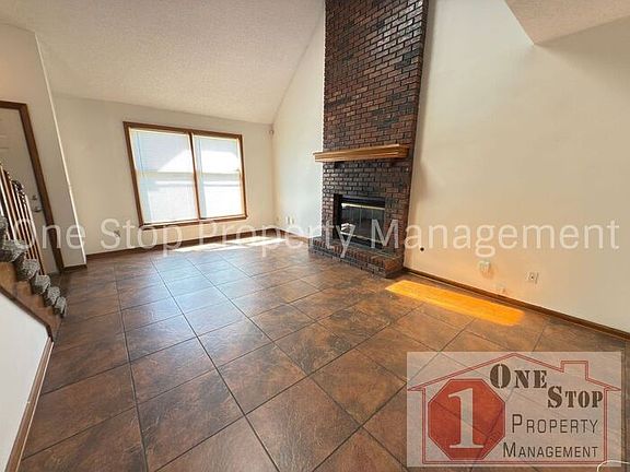2nd image of 7814 NW 79th Pl