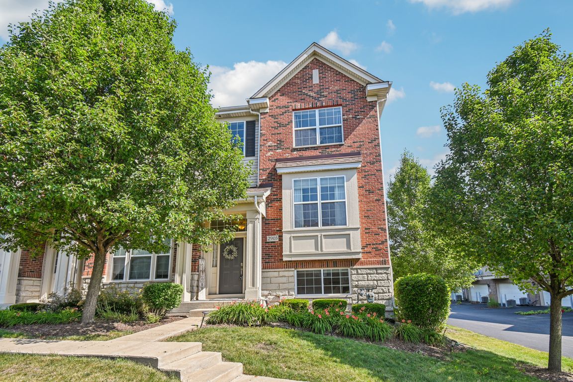 2903 Henley Ln-S1007-001.jpg
