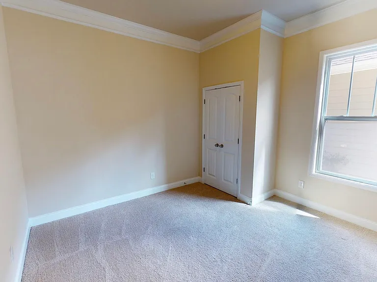 664 Scarlet Baby Dr — Photo 20