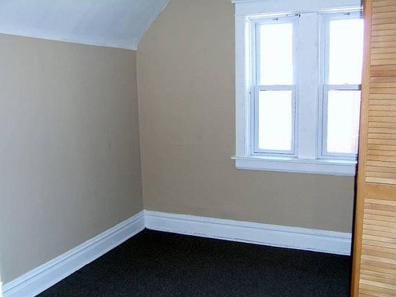 5th image of 2137 W Chicago Ave Suite 3F