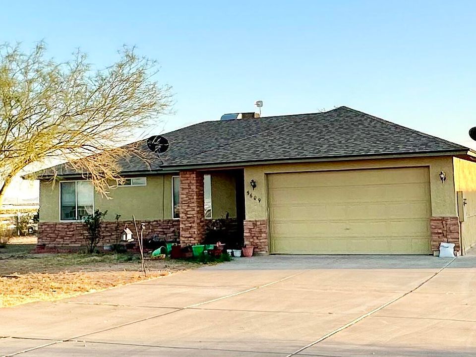 1st image of 5609 E SAVANNA Lane