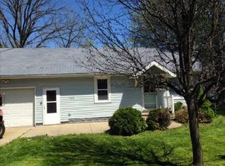 1706 W Ravina Park Rd, Decatur, IL 62526