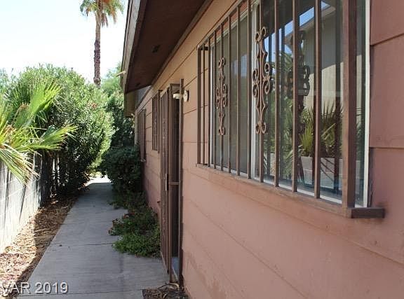 4th image of 4011 Avonwood Ave