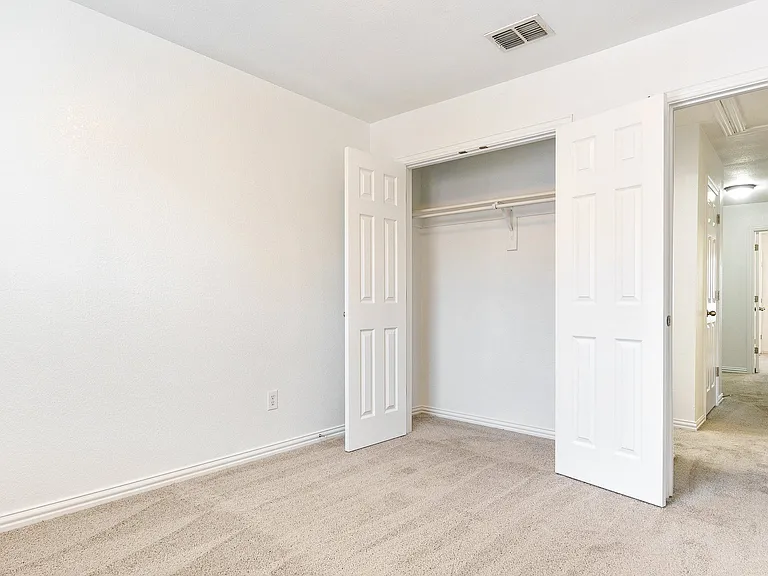 3206 Bedford Rd — Photo 14