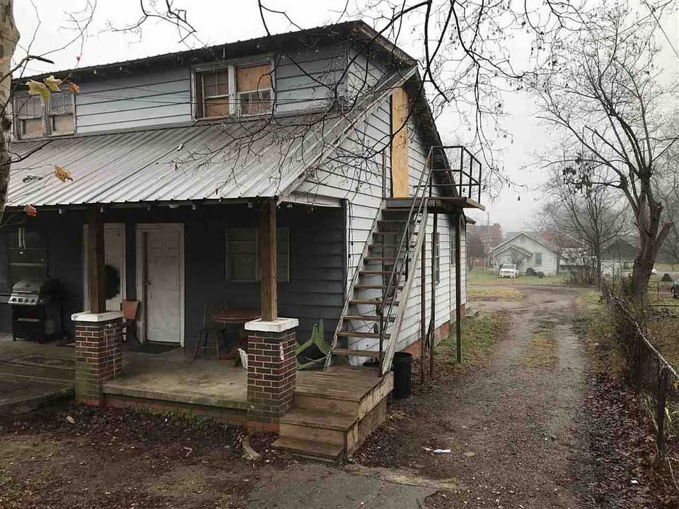 2nd image of 1175 S Ocoee St