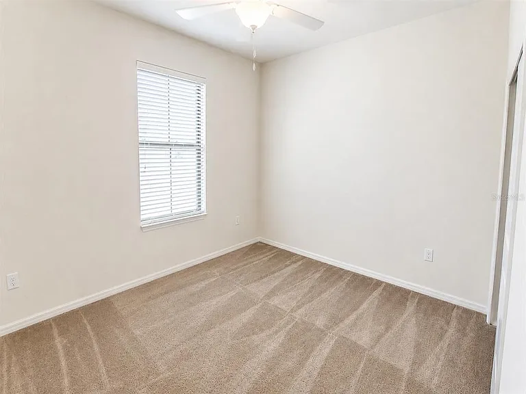 7013 Island Queen Ct — Photo 11
