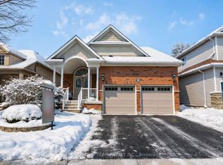 16 Cody Ave, Whitby, ON L1M 1K8