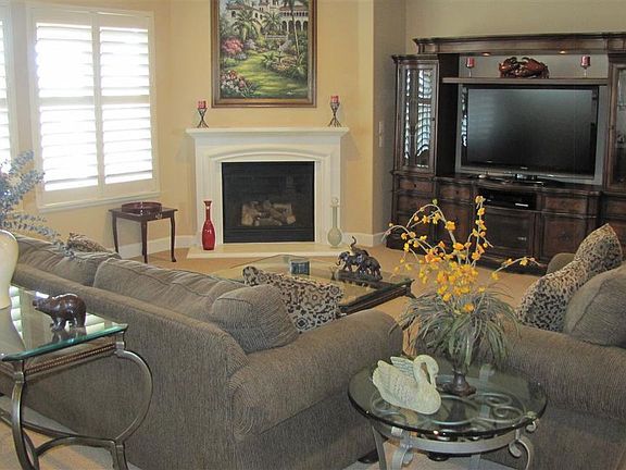 3rd image of 2584 Viejo Ct