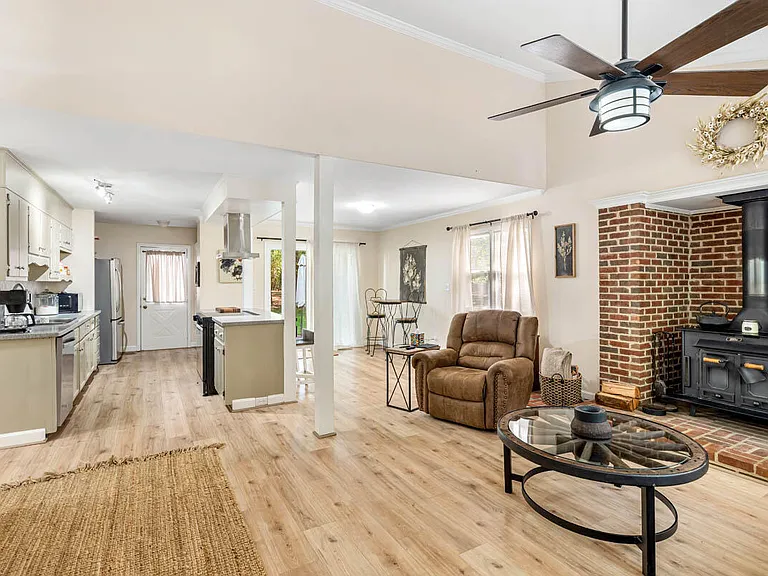 7 Twin Lakes Dr — Photo 14