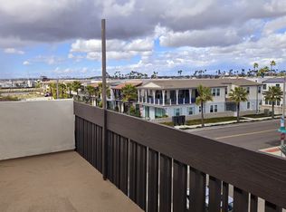 134 1st St #J, Seal Beach, CA 90740