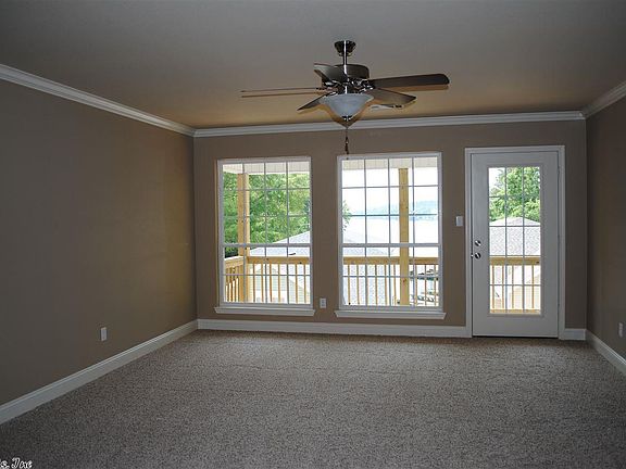 3rd image of 400D Bayshore Dr