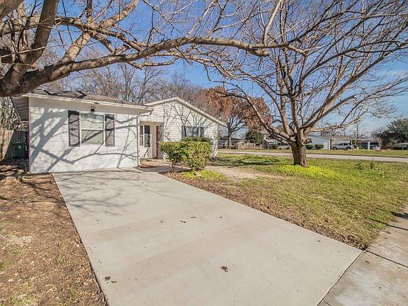 3rd image of 1713 Dale Dr