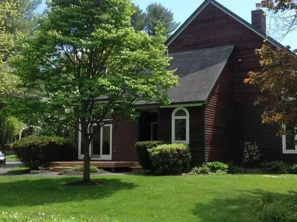 7 Twin Knolls Lane #7, Portland, ME 04102