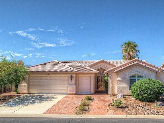 2nd image of 63927 E Orangewood Ln