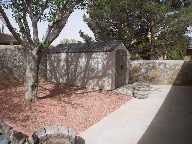 1633 Charles Owens Dr — Photo 14