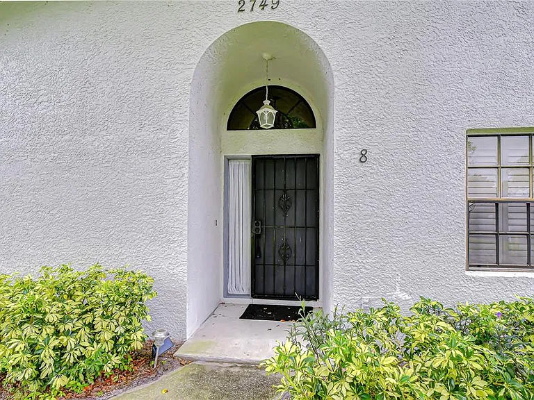 2749 Countryside Blvd #8 — Photo 3