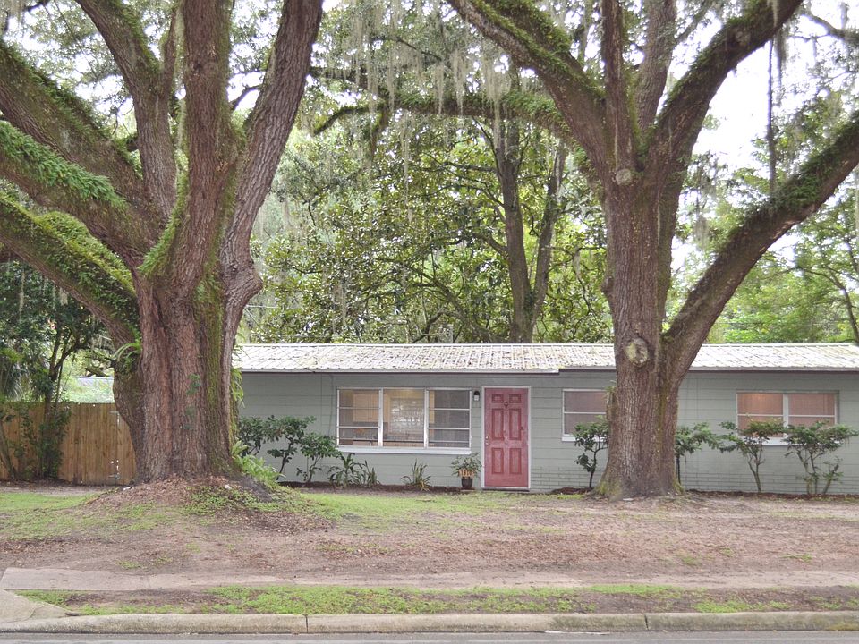 1st image of 1910 NW 55th St