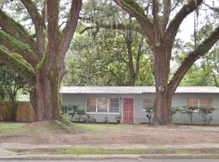 1910 NW 55th St, Gainesville, FL 32605