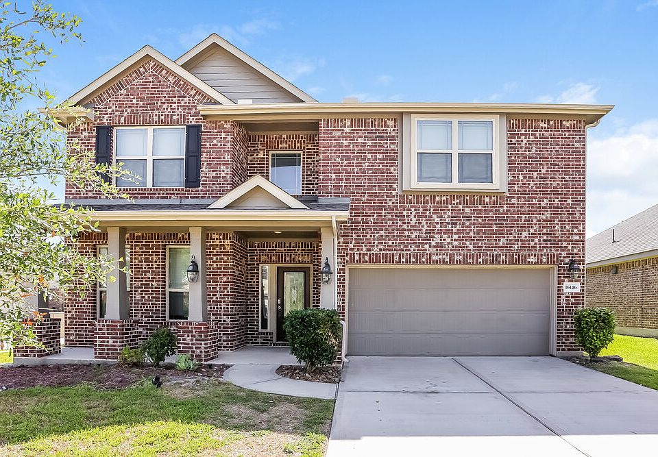 1st image of 16146 Fairway Creek Cir