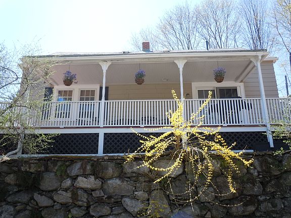CoveredPorch1