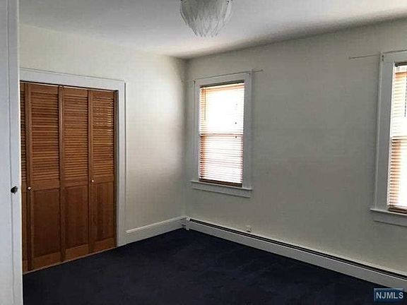 2nd image of 47 Ilford Ave