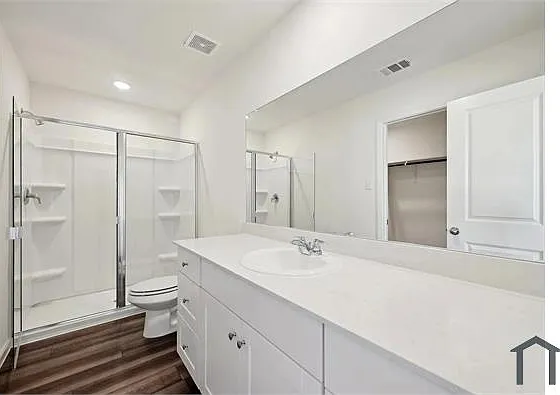 5730 Roadhouse Dr — Photo 3
