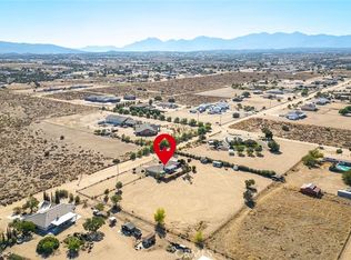 13980 Mission St, Oak Hills, CA 92344
