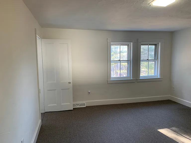 Upstairs bedroom 2