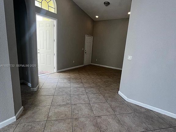 3rd image of 22190 Portofino Ave