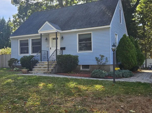 18 Lasalle Ave, Framingham, MA 01701