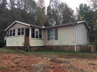 909 Cowford Bridge Rd, Spartanburg, SC 29302