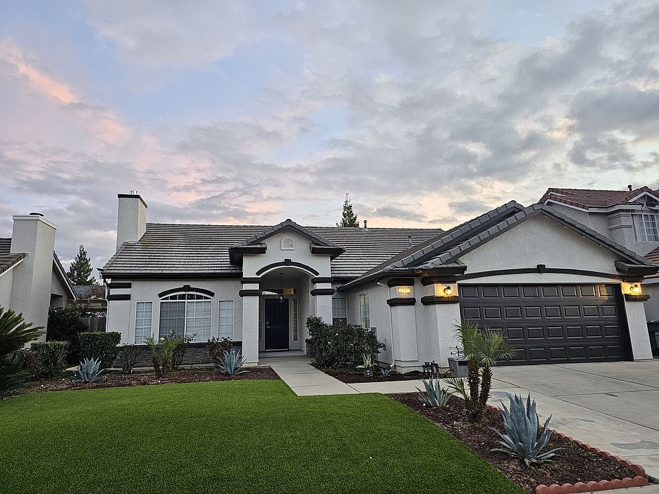 1st image of 2787 E Pryor Dr