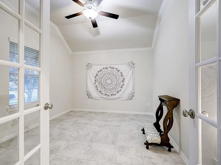 3414 Cabernet Shores Dr — Photo 2