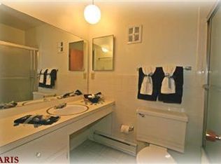 7608 Hazelcrest Dr #80, Hazelwood, MO 63042