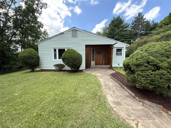 405 N Oak Ave, Endicott, NY 13760