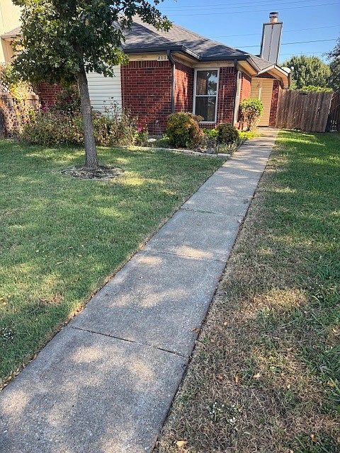 1st image of 2118 Prairie Creek Trl