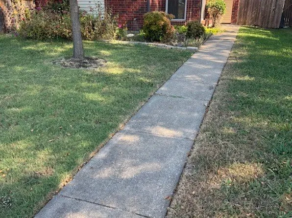 2118 Prairie Creek Trl, Garland, TX 75040