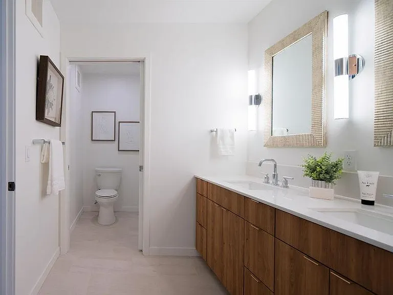 1 West Dr #7 — Photo 17