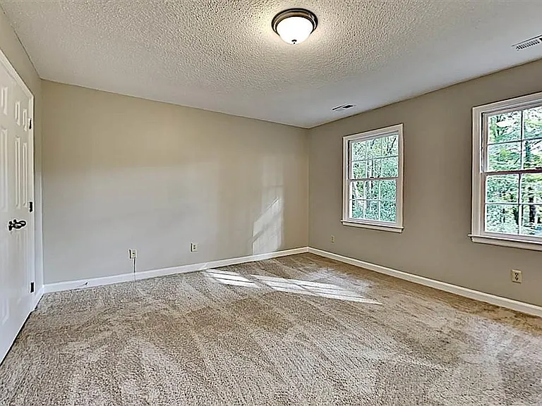 216 Woods Ream Dr — Photo 26