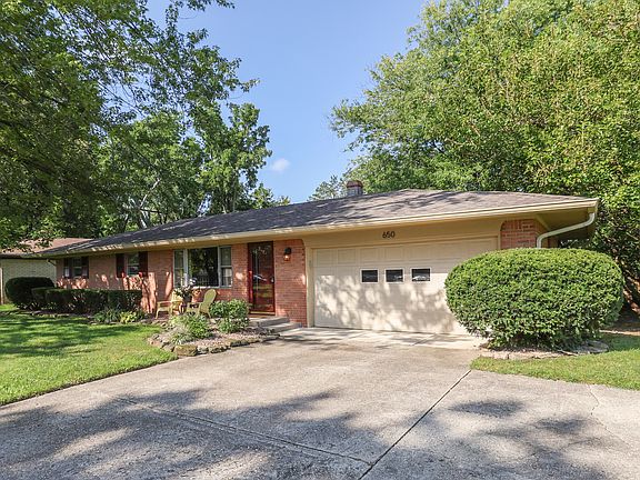 3rd image of 650 Lindenwood Dr