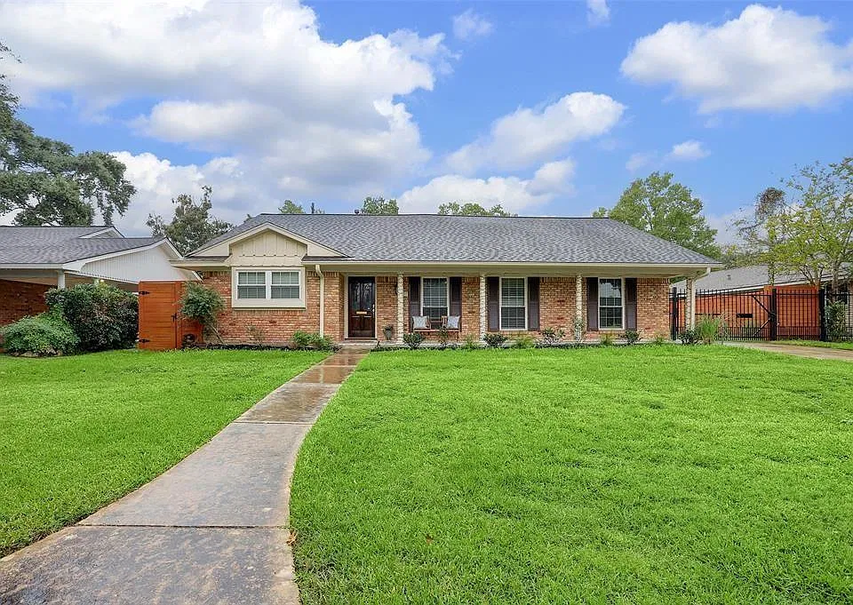4327 Wigton Dr