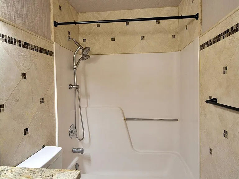 11315 Waxwood Dr — Photo 19