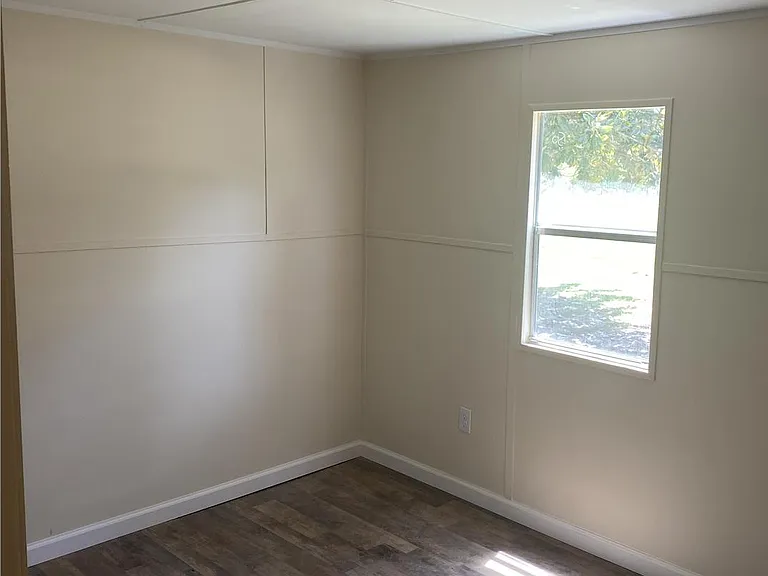 5032 E Old Waynesboro Rd — Photo 2