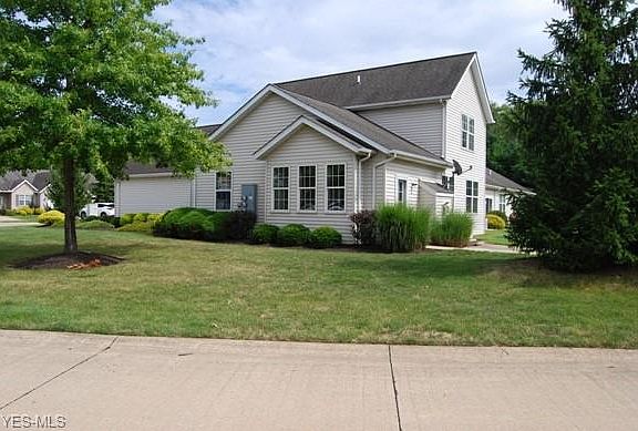 2nd image of 8877 Ashlyn Ct
