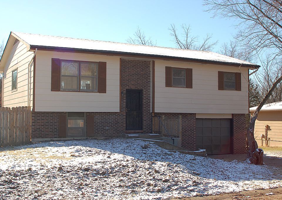 1st image of 8504 W South Trails Dr