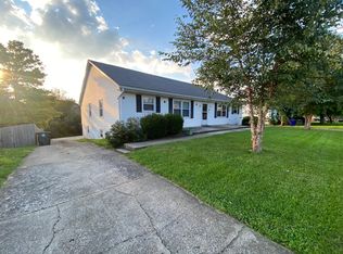 3160 High Ridge Dr #B, Lexington, KY 40517