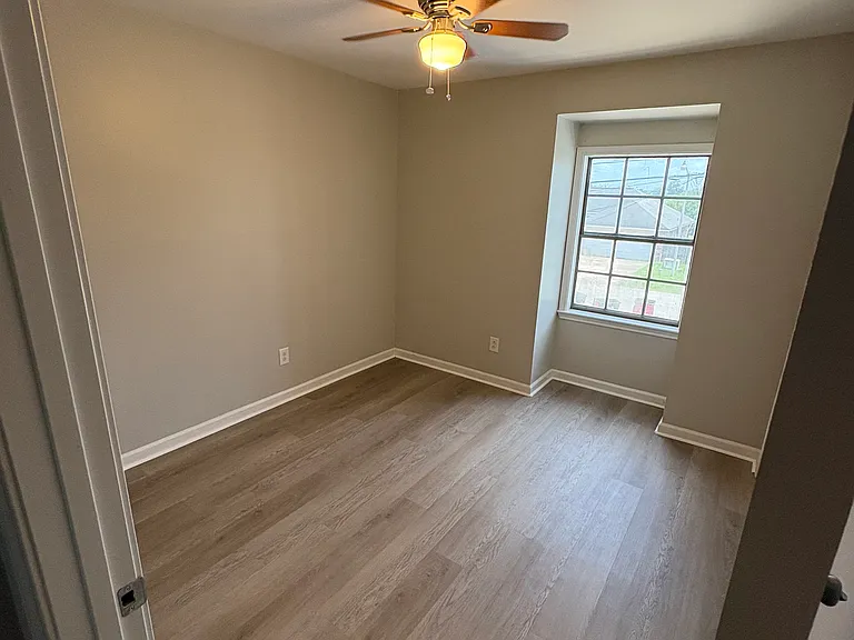 500 Chemin Metairie Rd #G — Photo 7
