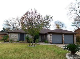1610 Sleepy Hollow Dr, Pearland, TX 77581
