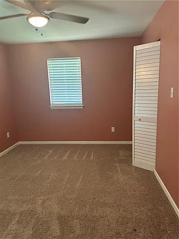 310 Alexander Dr — Photo 11